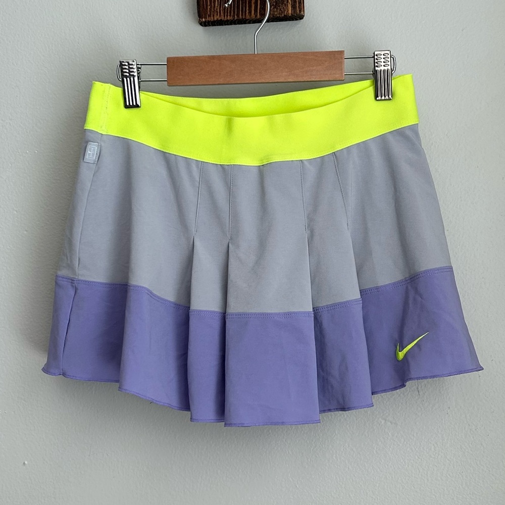 Nike Tennis skirt size S